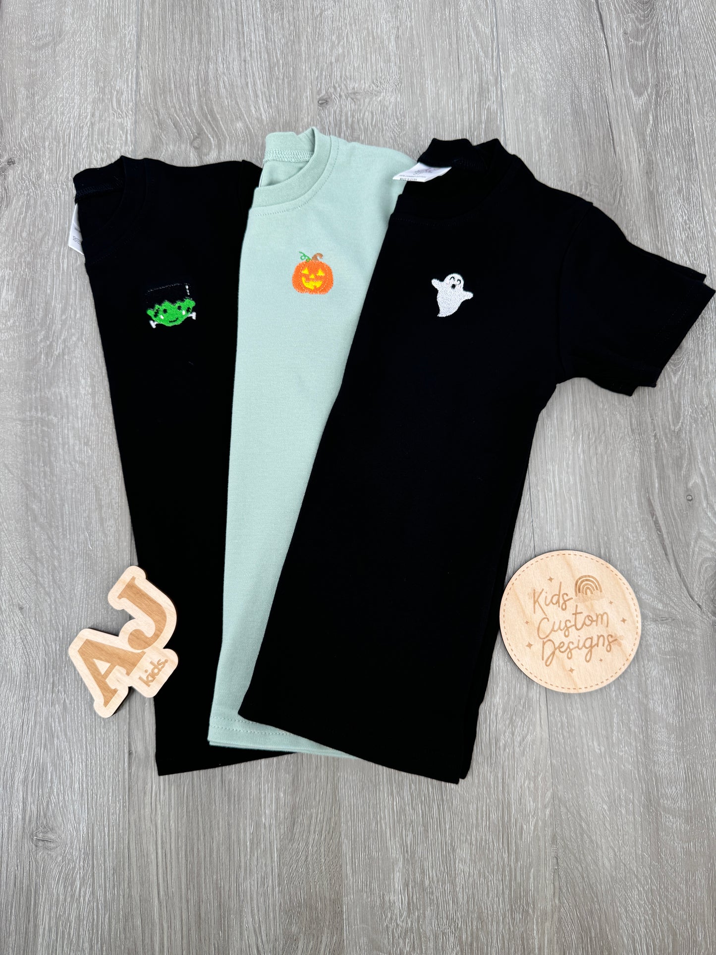 Unisex Embroidered Halloween 3 Shirt Bundle Set